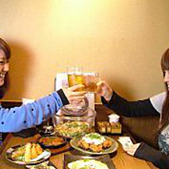 おしゃれな店内なので、女子同士でも気軽に来ていただけます！ヘルシーに焼き鳥をお楽し見ください。サラダボウルも大人気★