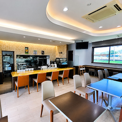 BISTRO CAFE and K ビストロカフェアンドケーの特集写真