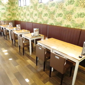 Hawaiian Cafe 魔法のパンケーキ RC高横須賀店の雰囲気2