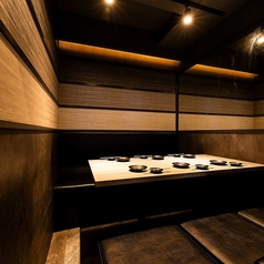 SNS映えするメニュー×オシャレなインテリアの店内♪大宮での各種宴会に幅広く対応可能な席もご用意しております。少人数～団体様まで皆さまでご案内可能！飲み会や宴会はもちろん、接待、女子会、誕生日のお祝いにも最適です。