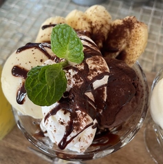 バナナチョコレートサンデー