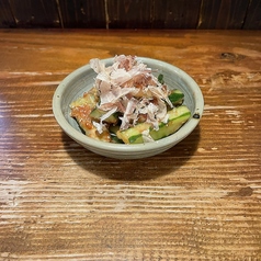 きゅうりのタタキ 梅肉和え
