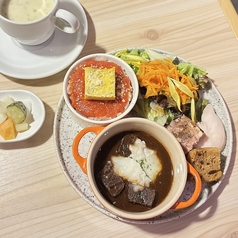 ビストロビュベールBistro Buveurのおすすめランチ1