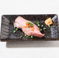 自家製ローストビーフ肉寿司