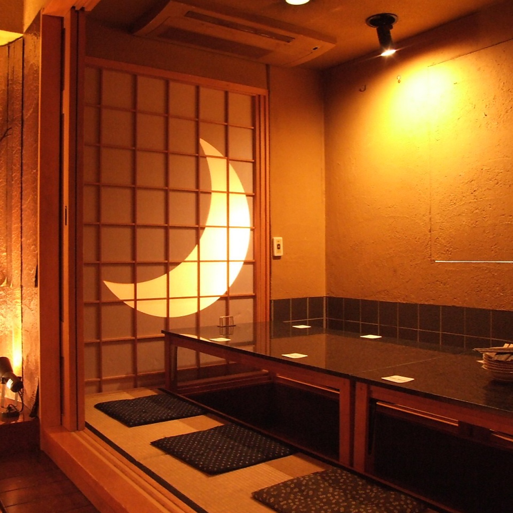 接待にも安心！10名様の完全個室席