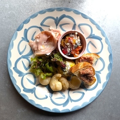 8の名物前菜5種盛り合わせ