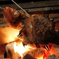 炭火で焼き上げる焼き魚と能登牛の深い旨み♪