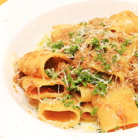 旬の食材を使用した、その時々のスペシャルメニュー