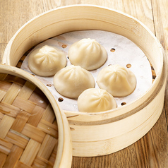 蒸篭蒸し肉汁小籠包