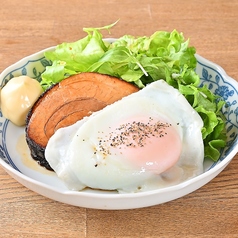 炙り肉厚チャーシューエッグ