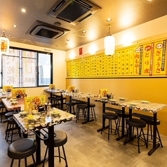 ぎょうざととり皮 ながりの酒場の雰囲気2