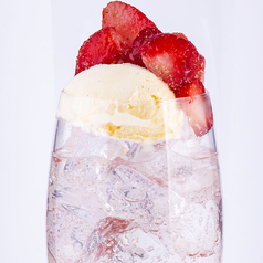 《フルーツサワー》あまおう苺のクリームサワー