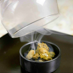 瞬間燻製牡蠣のオイル漬け