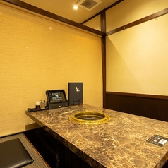 各種宴会も掘りごたつでゆったりとお寛ぎ下さい…