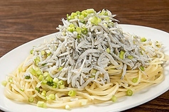 釜揚げシラスとブロッコリーのペペロンチーノ M