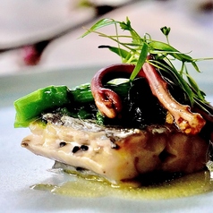 例）太刀魚のセサミ・クラステッド　春野菜のナージュ