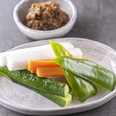 野菜スティック (自家製肉みそ)