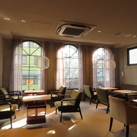 和をモチーフにした洗練された空間で心安らぐお食事を◎