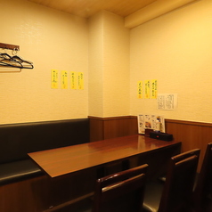 5名掛け2席