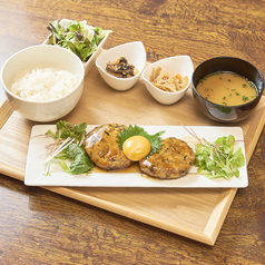 五目ひじきのつくね豆腐バーグ定食