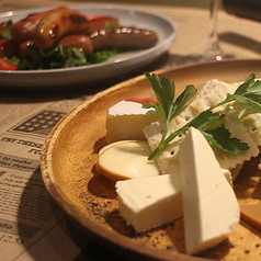 チーズ盛り合わせ