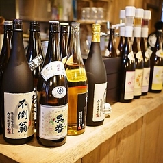 蕎麦屋の粋な肴に合うこだわりの「日本酒・焼酎」が豊富