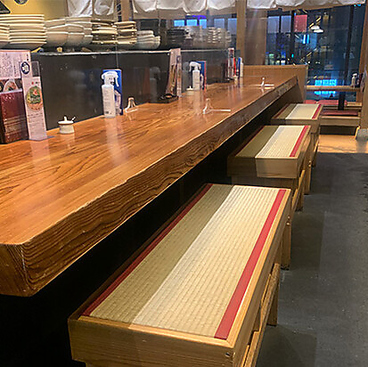 博多もつ鍋 やまや 札幌駅前通り店の雰囲気1