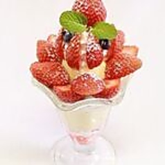 レッドパールパフェ