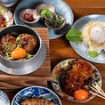 各種ご宴会にピッタリな2時間飲み放題付きコース！熟練の技で香ばしく焼き上げた自慢の焼き鳥と、旨みが凝縮された釜飯をお楽しみいただけます♪