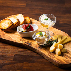 チーズ盛り合わせ