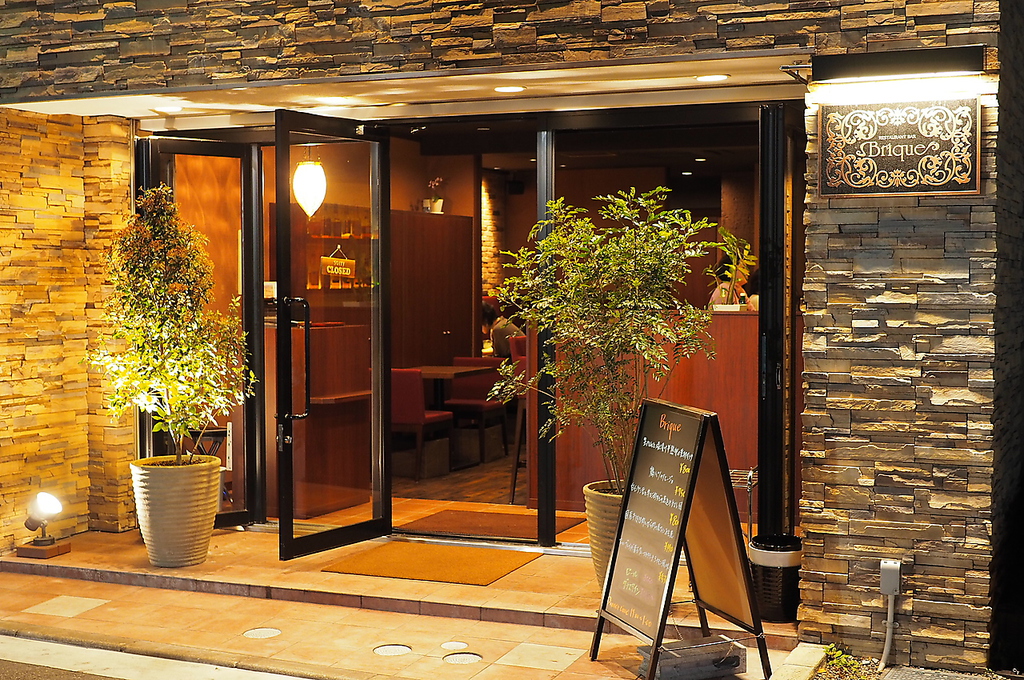 必見！！裏チバエリアにひっそり佇むお洒落な作りの本格フレンチバル！