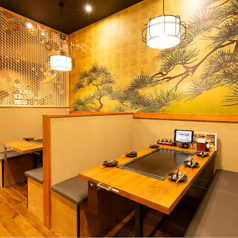 鉄板焼き ぼんくら家+ PLUS 中座くいだおれビル店の雰囲気3