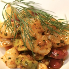 魚介とアボカド、お豆のセビーチェ風