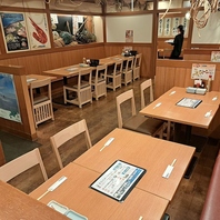 広々とした店内で気軽にサク飲み！