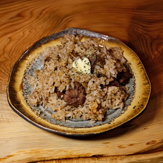 牛ハラミの鉄板ガーリックライス