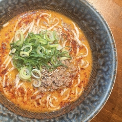 鴨ミンチの担々麺