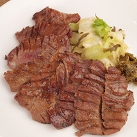 自慢のお肉料理たち