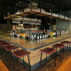 サク飲みにも人気のカウンター席！お一人様のご利用も大歓迎です。