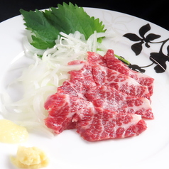 霜降り馬刺し