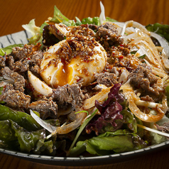 ピリ辛坦々サラダ