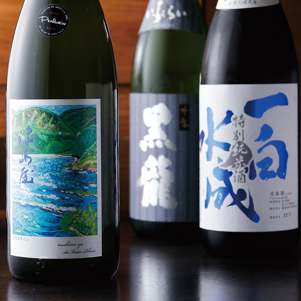 岐阜、全国の地酒をグラス各500円(税込)でご提供しております◎