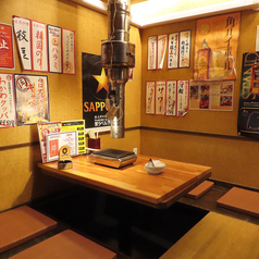 【本店】4名×2テーブル