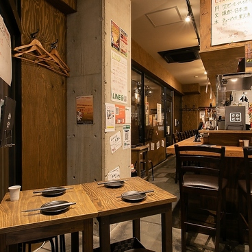 炭火やきとりと特製もつ鍋のお店 さわだやの雰囲気1