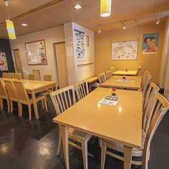 魚問屋ととやの雰囲気3