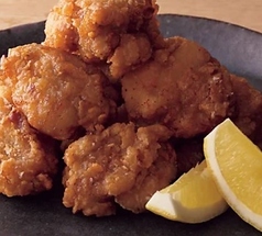 華味鳥の唐揚げ