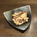 料理メニュー写真&nbsp;ミックスナッツ