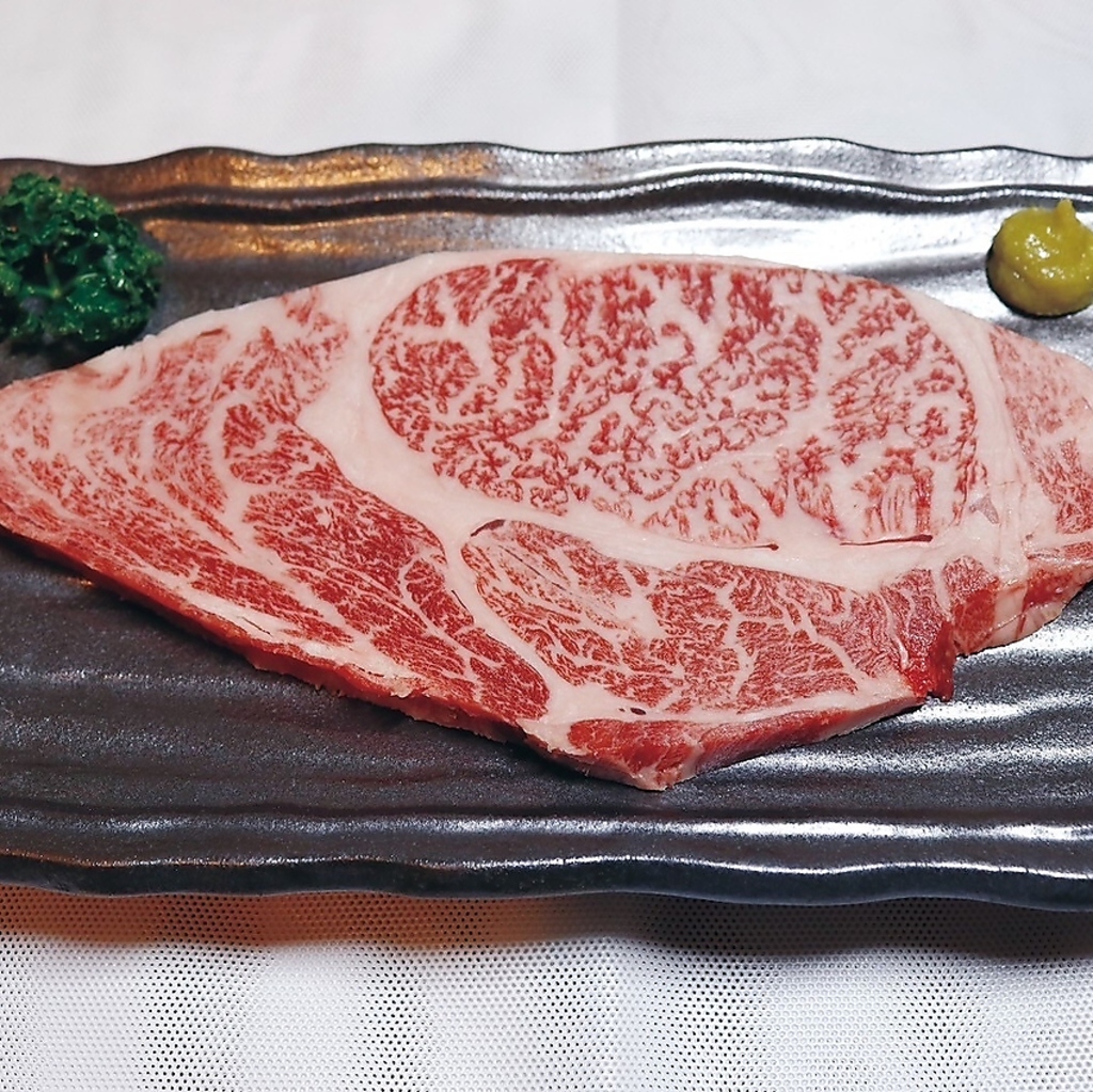 【数量限定】SAIKAIステーキ。オリーブの果実で育った、柔らかくヘルシーなプレミアム黒毛和牛◎
