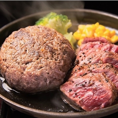 とろけるハンバーグと熟成ハラミステーキが食べられる贅沢コンボです。Combo (Hanburg and Harami steak)