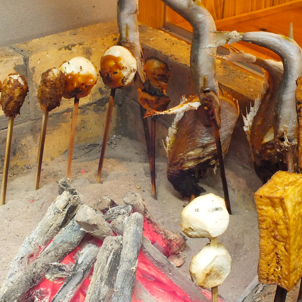 【炉端焼き】鮎や田楽、厚揚げ、団子など会津っこなら一度は食べたことのある故郷の味