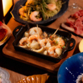 料理メニュー写真&nbsp;エビとマッシュルームのアヒージョ